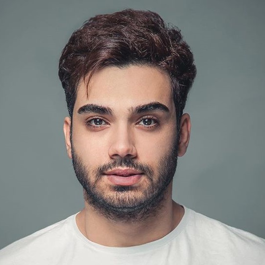 سینا درخشنده خنده ی قشنگ تو منو میبره هفت آسمون